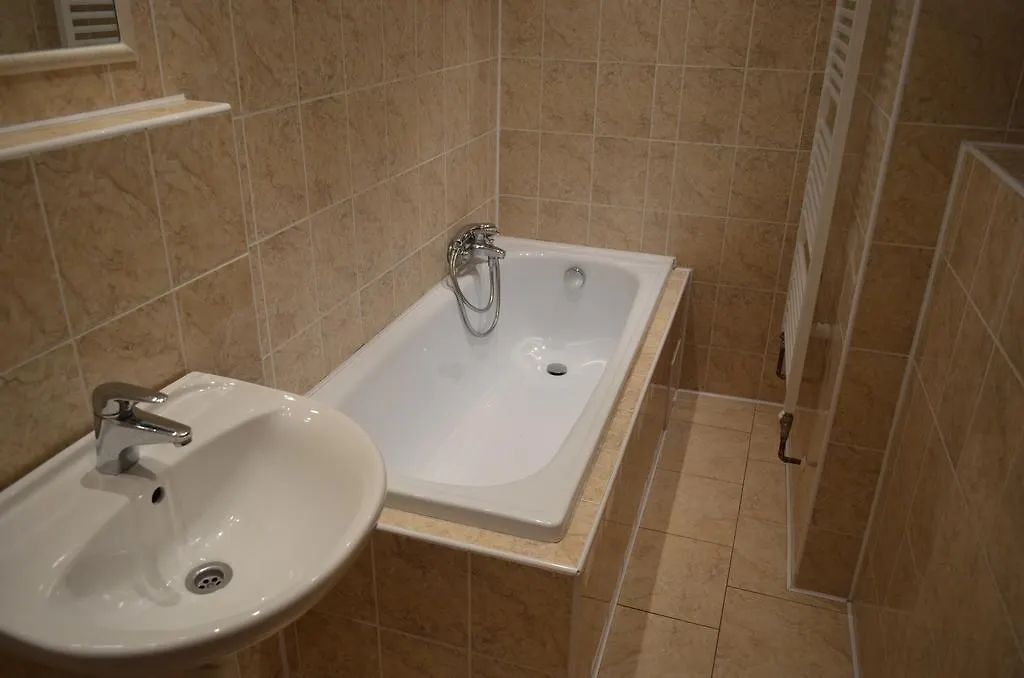 Ab Apartments Karlovy Vary 0*,
